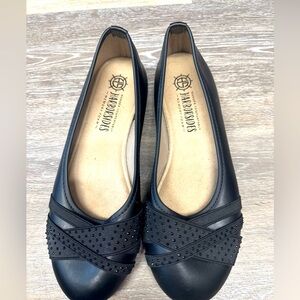 Harborsides closed toe solid black size 7W slip on flats women's